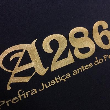 CAMISETA A286 - PREFIRA A JUSTIÇA ANTES DO PERDÃO (PRETA E DOURADO)