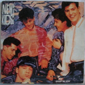 LP New Kids On The Block - Step By Step COMPACTO 7 POLEGADAS