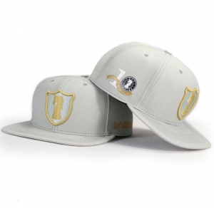 Bone Rap Legitimo Escudo Cinza E Dourado